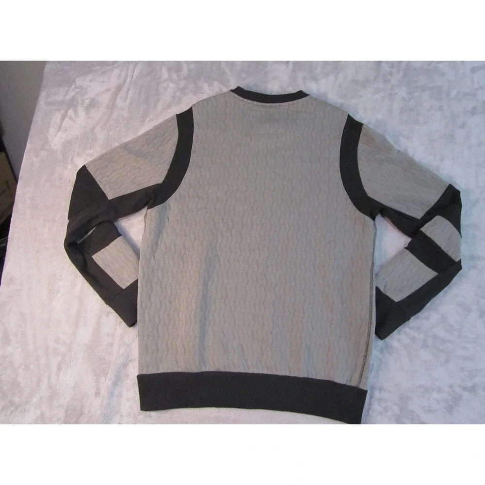 True Religion Mens Grey Quilted Crewneck Sweatshirt Black Contrast Large